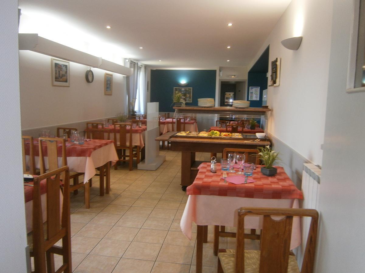 Hotel Restaurant De La Roche Les Sauvages  Exterior foto